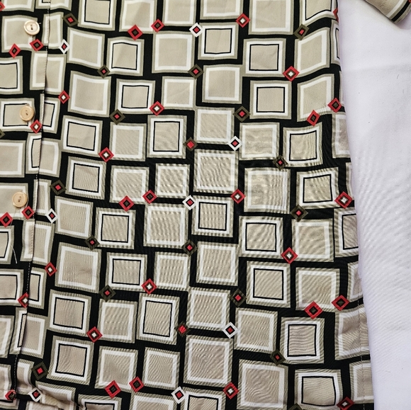 Impressions Womens Beige And Black Geometric Design Button Up Blouse Size L - Picture 2 of 13